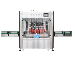 這才是真正的“加油”現(xiàn)場！食用油灌裝機正在現(xiàn)場加油