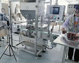 2021款醬料極速灌裝機，挑戰(zhàn)多頭醬料灌裝系統(tǒng)100天